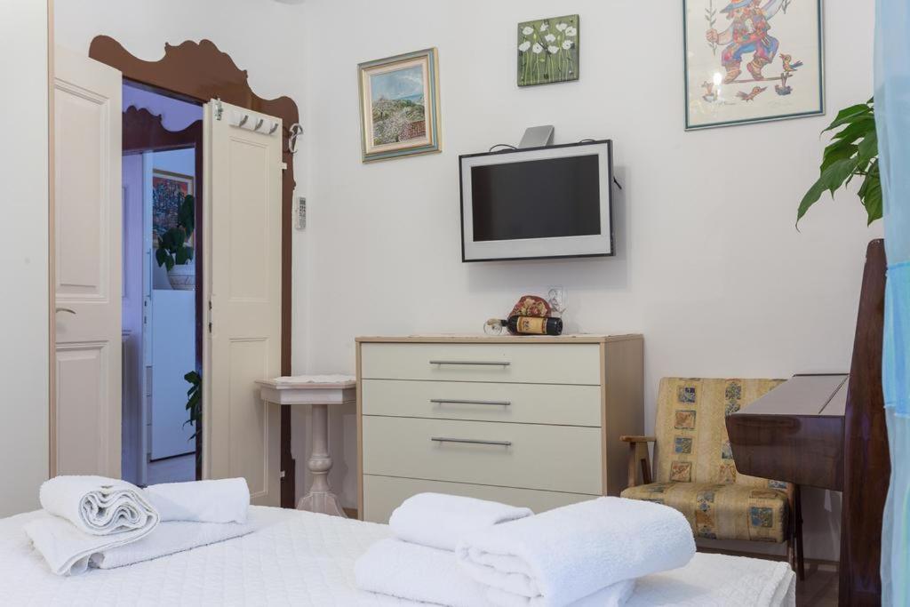 Apartman Lara Lejlighed Dubrovnik Eksteriør billede